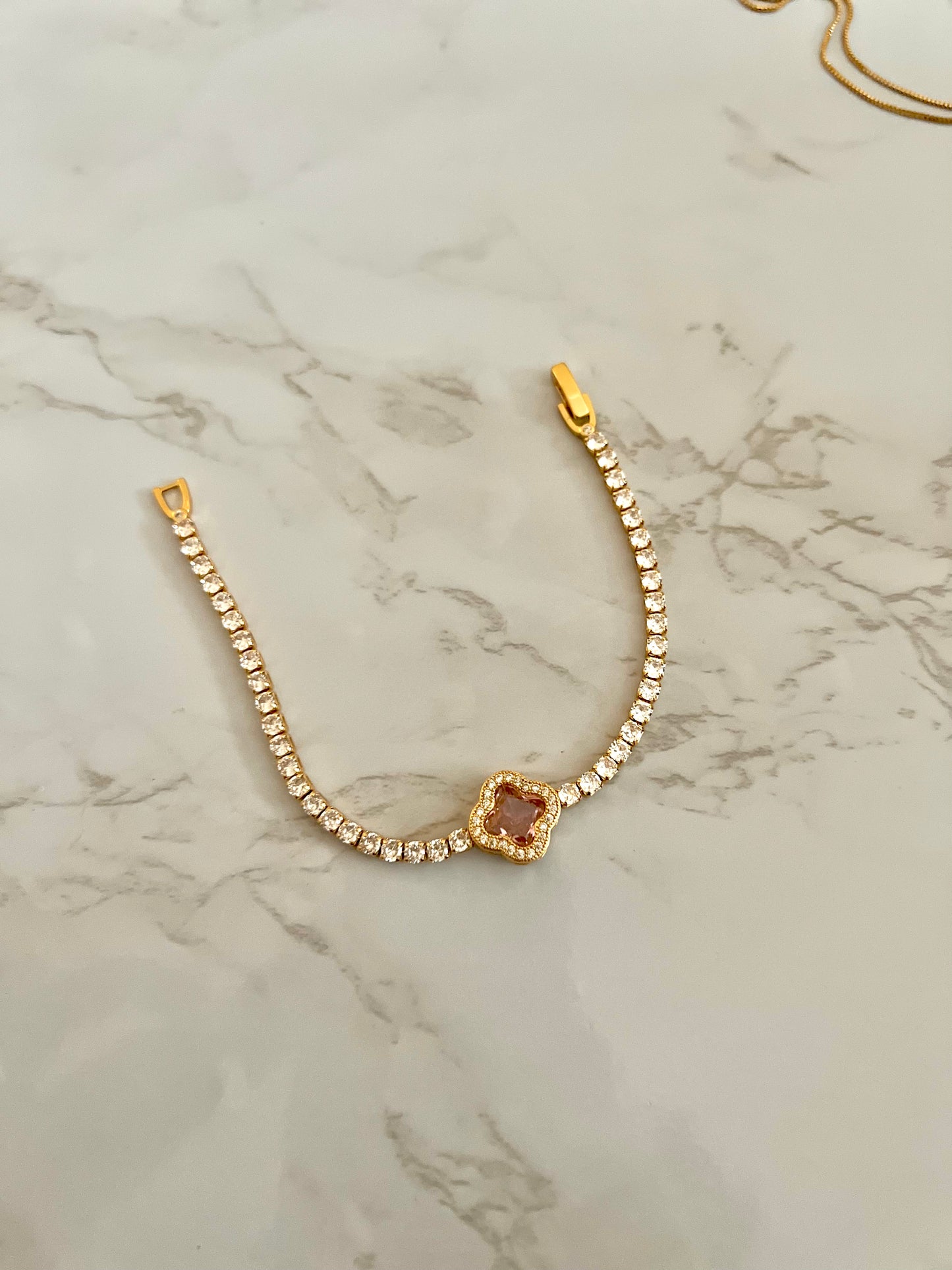 Trébol rose collection